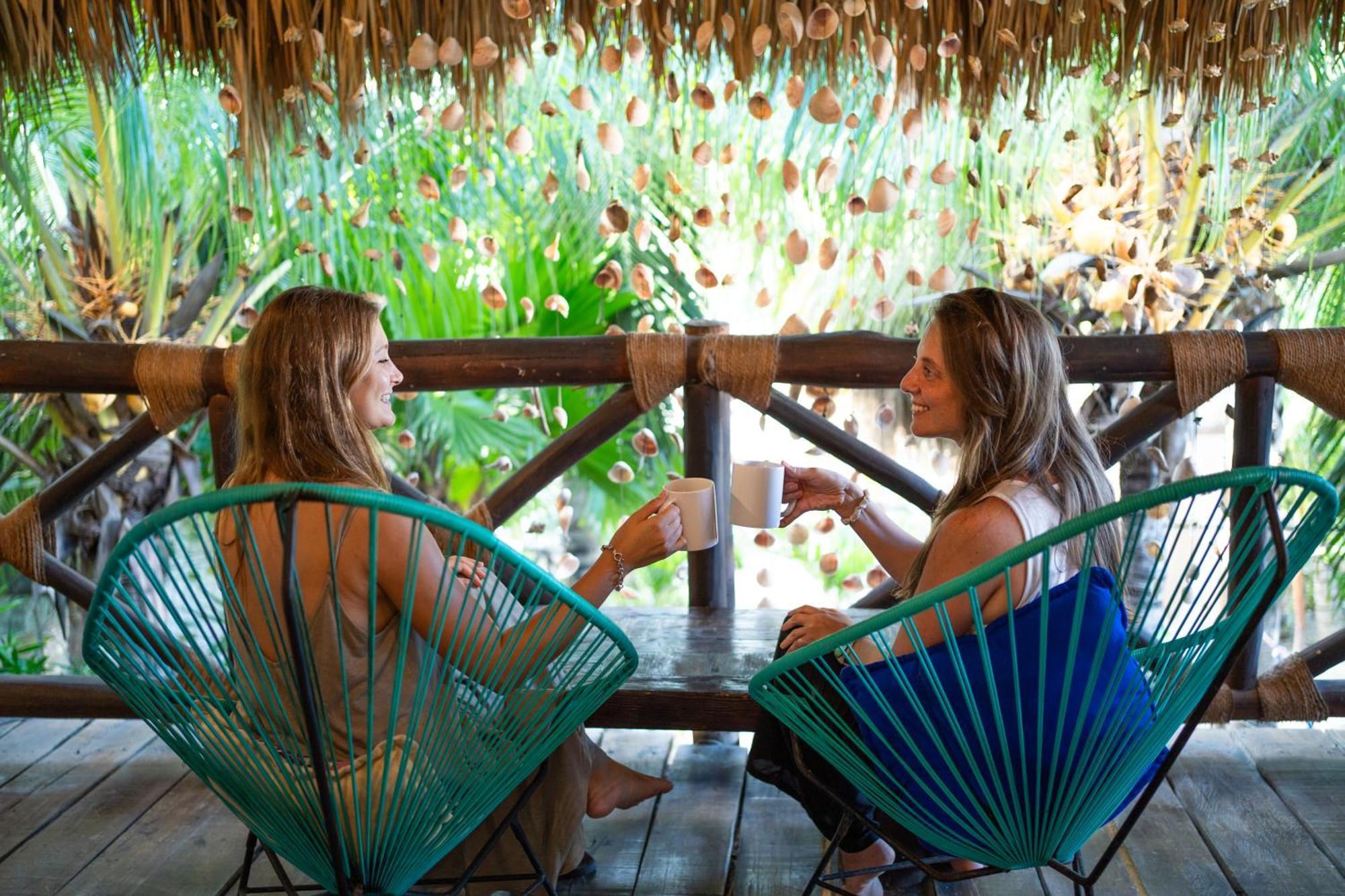 Sirenas Caribbean Rooms Holbox Esterno foto