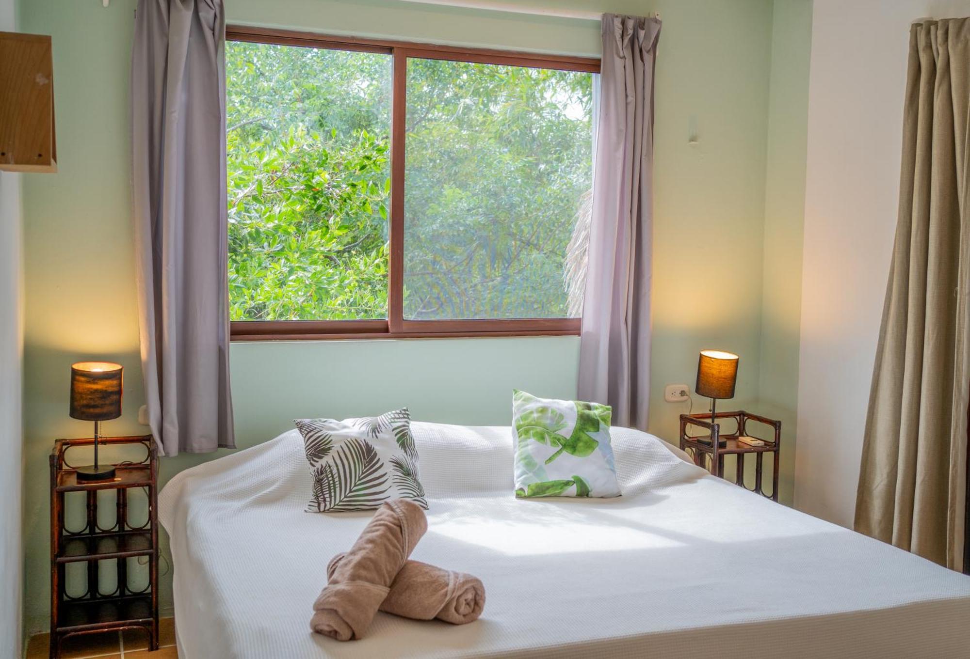 Sirenas Caribbean Rooms Holbox Esterno foto
